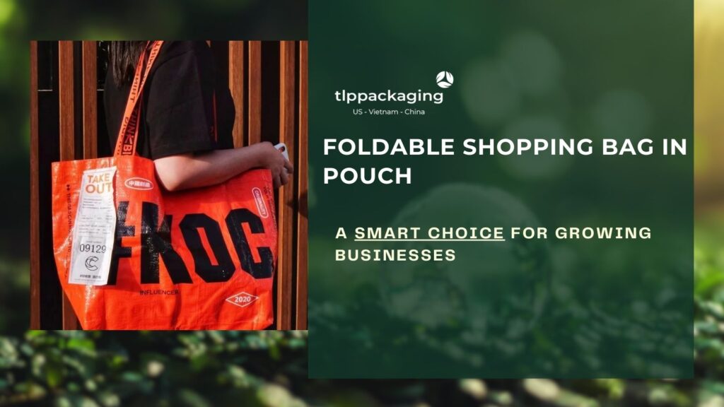 Foldable shopping bag in pouch