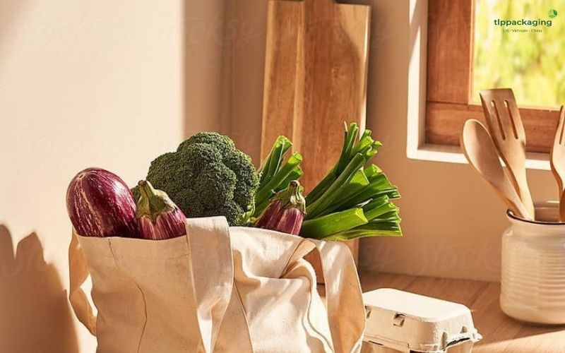 Biodegradable bags for food