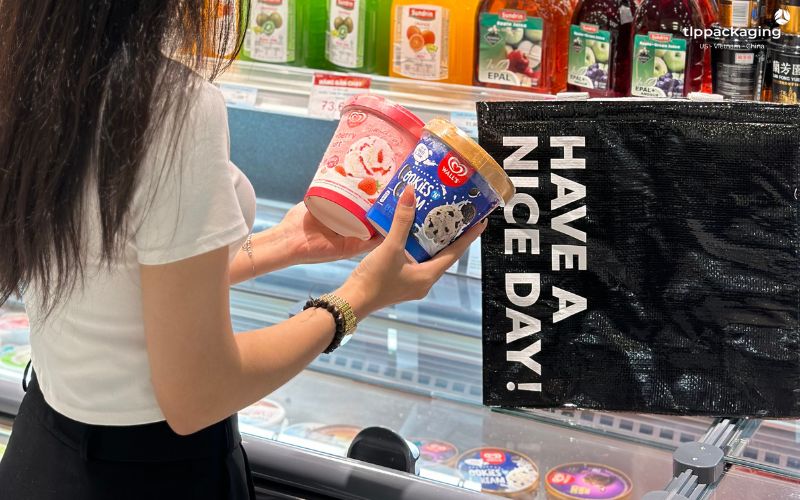 Cooler bags are used to keep food insulated